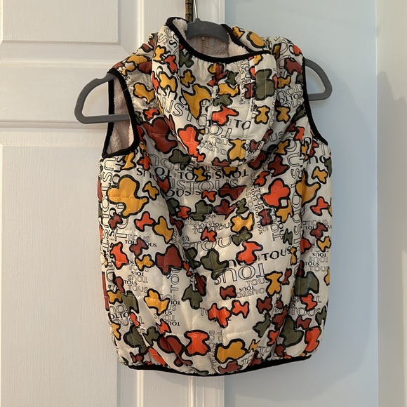 Zara Girls Vest with Hoodie and Two Side Zipper - Picture 3 of 13